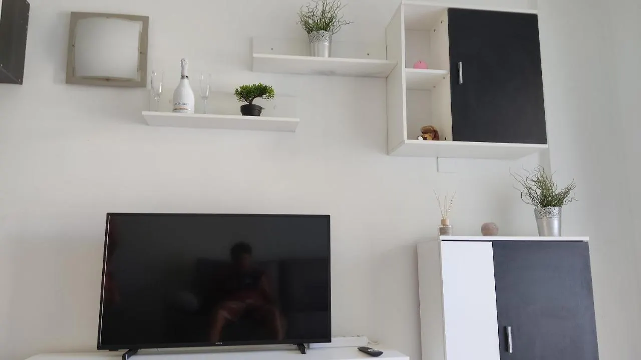 Paseo De Gracia - Lovely Studio By The Sea! Los Cristianos  Los Cristianos (Tenerife)