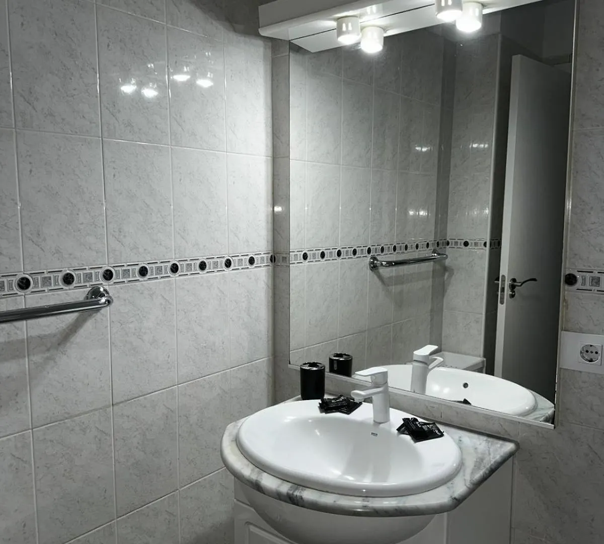Paseo De Gracia - Lovely Studio By The Sea! Los Cristianos  0*, Los Cristianos (Tenerife)